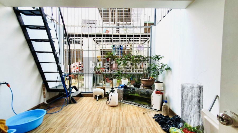 Nhà phân lô 7T mới Thuỵ Khuê, view Hồ Tây,thông ba gác, full NT, MT 4m, nhỉnh 3tỷ