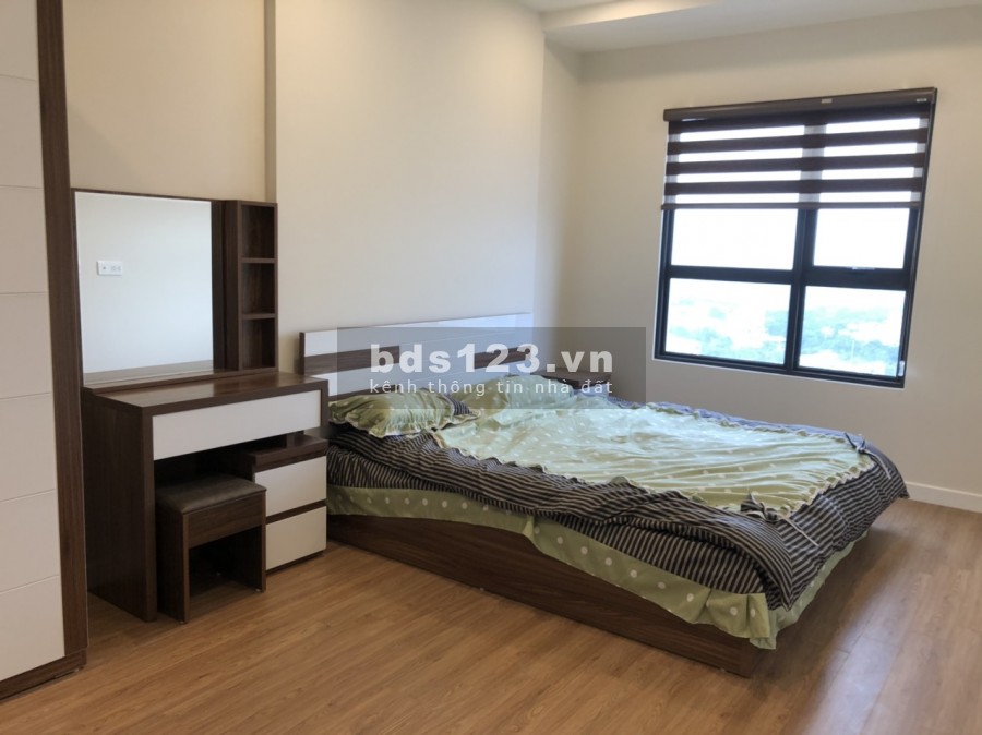 Được sự tín nhiệm của chủ nhà gửi bán CHCC Tầng 10 tòa Centro 80m2 tại CC Kosmo Tây Hồ, Giá 3.25 tỷ