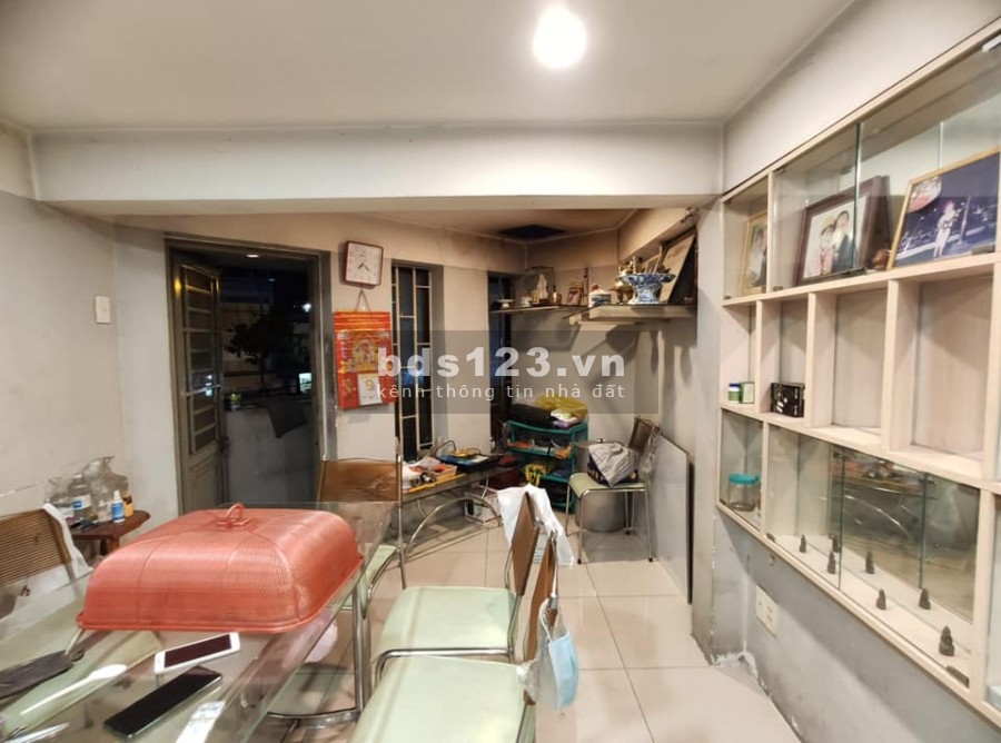 Nhà mặt tiền 8m Nguyễn Văn Linh, Quận 7, giá chỉ 8.65 tỷ, 3 tầng, nón Sơn đang thuê dài hạn