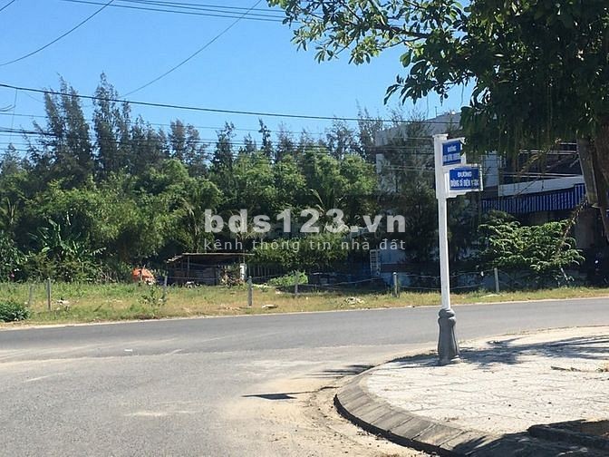 Bán nhà liền kề trong khu đô thị mới, giá chỉ từ 1.1 tỷ, trung tâm hành chính