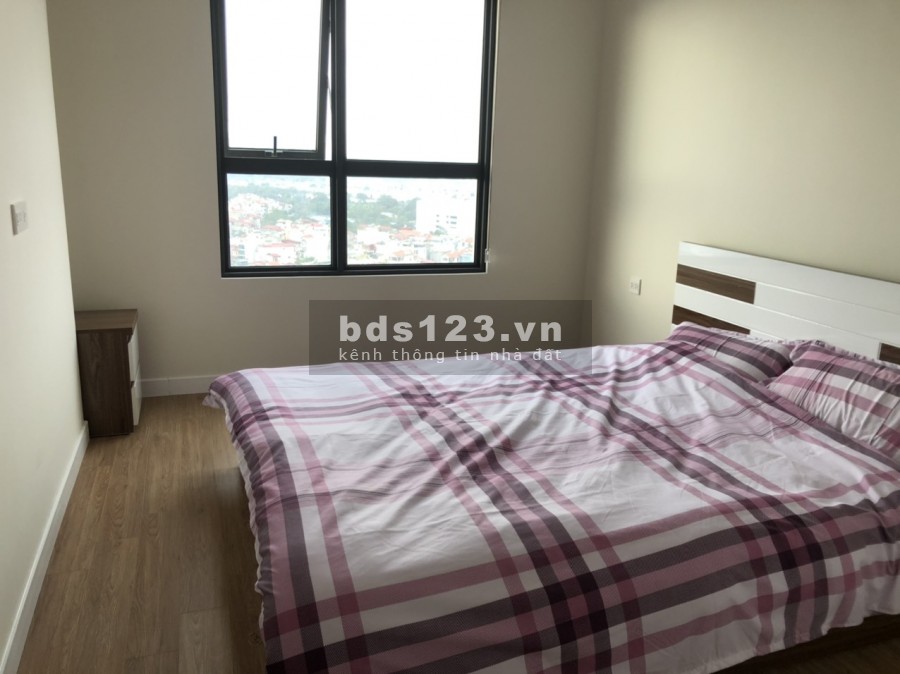 Được sự tín nhiệm của chủ nhà gửi bán CHCC Tầng 10 tòa Centro 80m2 tại CC Kosmo Tây Hồ, Giá 3.25 tỷ