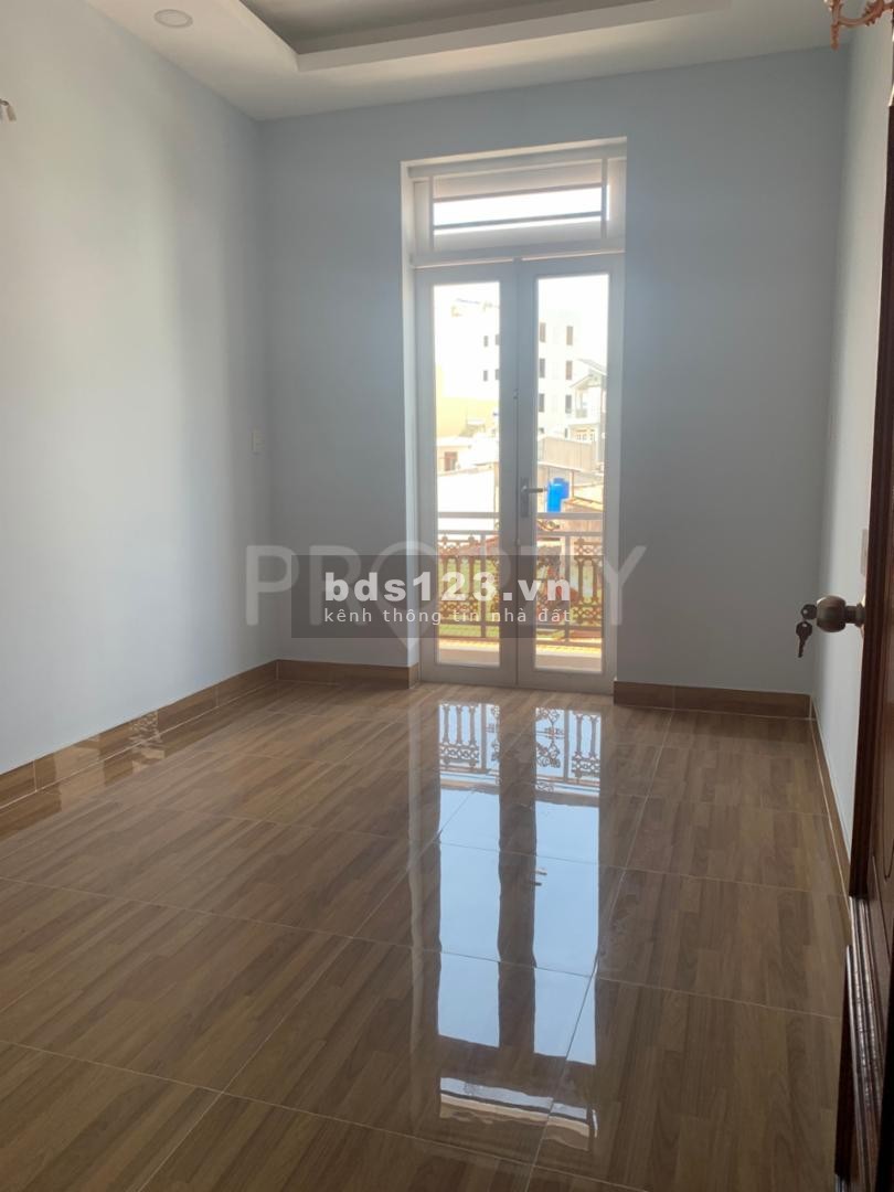 Bán nhà mới xây xong, 5.8x7m, 3 tấm 4PN, giá 4.8 tỷ, p.15 tân bình