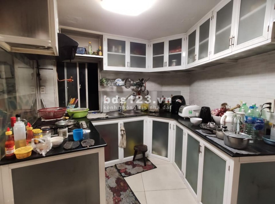 Nhà mặt tiền 8m Nguyễn Văn Linh, Quận 7, giá chỉ 8.65 tỷ, 3 tầng, nón Sơn đang thuê dài hạn