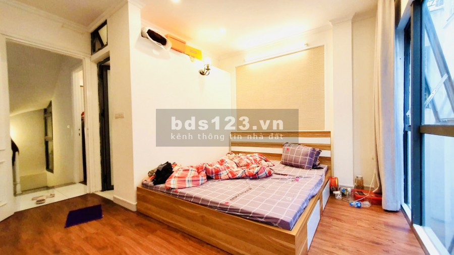 Nhà phân lô 7T mới Thuỵ Khuê, view Hồ Tây,thông ba gác, full NT, MT 4m, nhỉnh 3tỷ