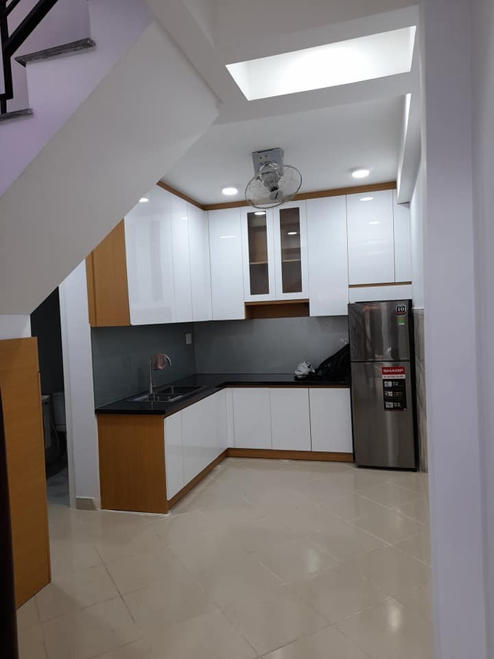 Bán nhà Nguyễn Đình Chiểu, HXH, Nội Bộ 3 Nhà, dt 42m2, 4.2 tỷ