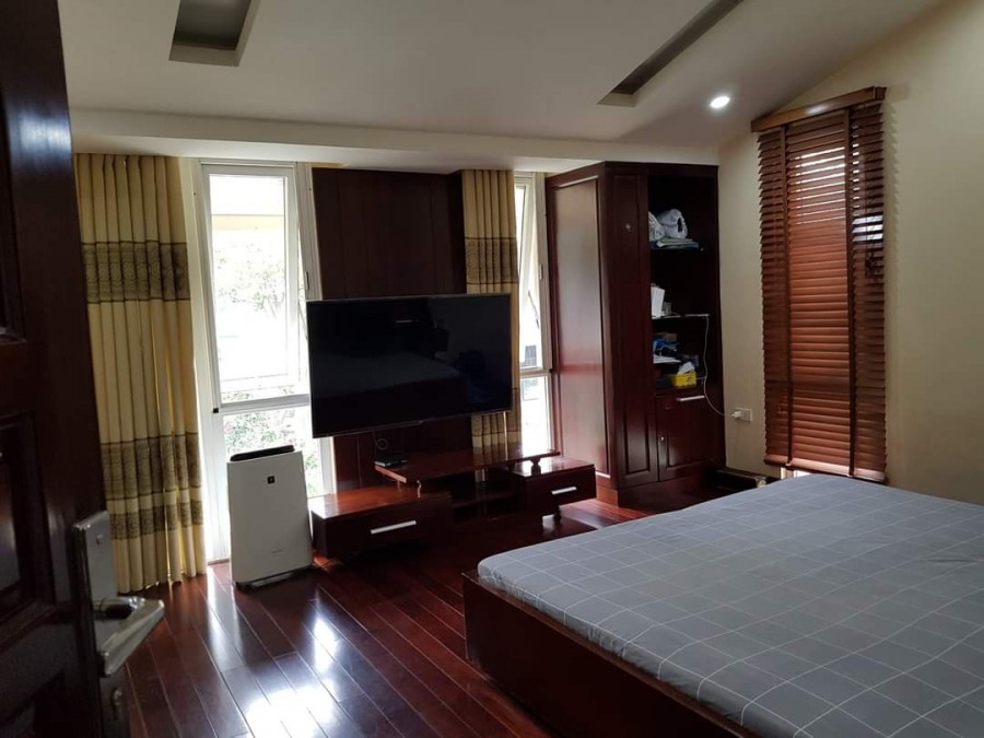Thanh Nhàn phố dt 48m2, mt 4m, giá nhỉnh 7 tỷ, lh 0962458616, phân lô ô tô kinh doanh đa dạng