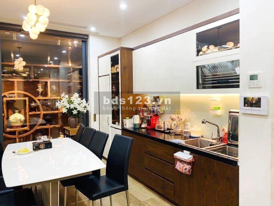 Bán nhà Khương Hạ Thanh Xuân 50m2, MT RỘNG, Ô TÔ TRÁNH, kinh doanh, NỞ HẬU. LH: 0949859898