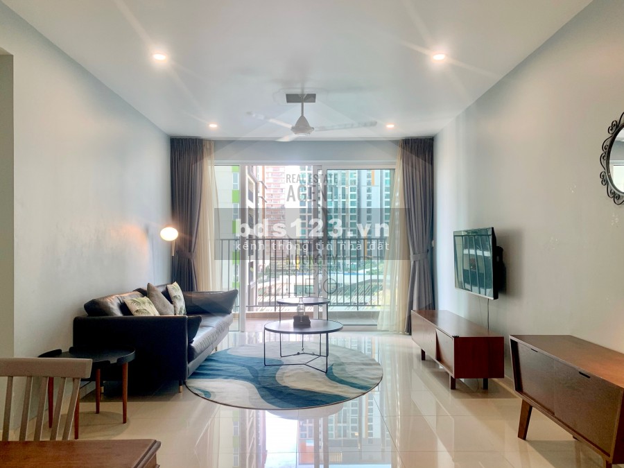 Cho thuê căn hộ 2 phòng ngủ, đầy đủ nội thất, kiến trúc đẹp, giá tốt