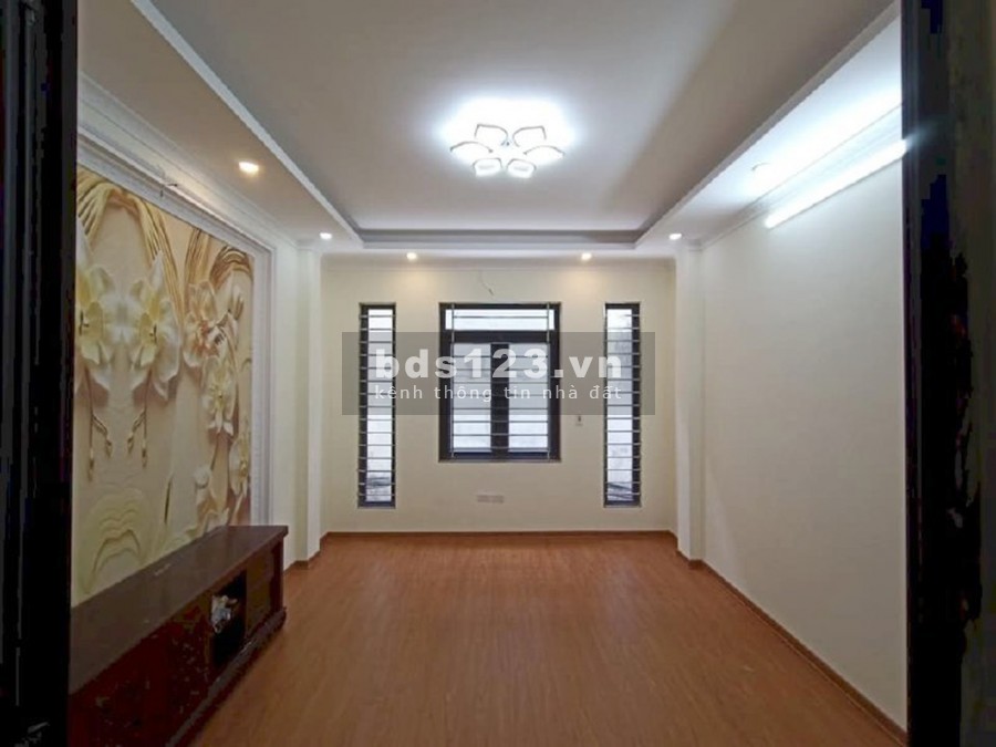 Bán nhà mặt tiền Quận 10 Kinh doanh sầm uất giá 5,1 tỷ liên hệ 0978085762