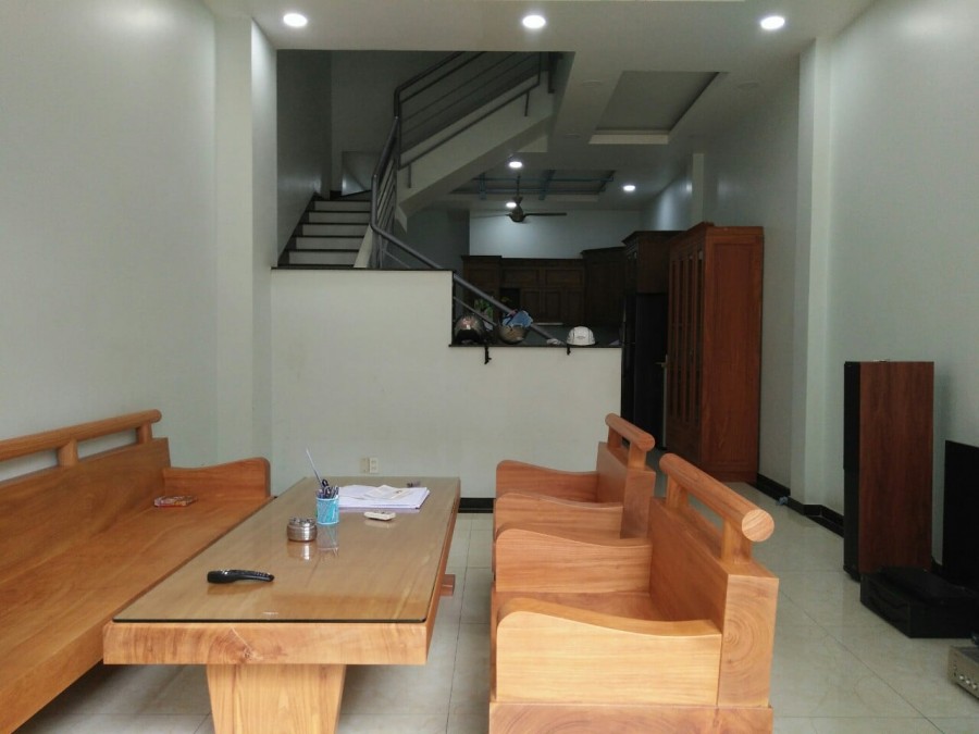 Bán gấp nhà mới đẹp đường Hiệp Thành Quận 12, DT 93m2 5 tầng giá 8,3 tỷ thương lượng.