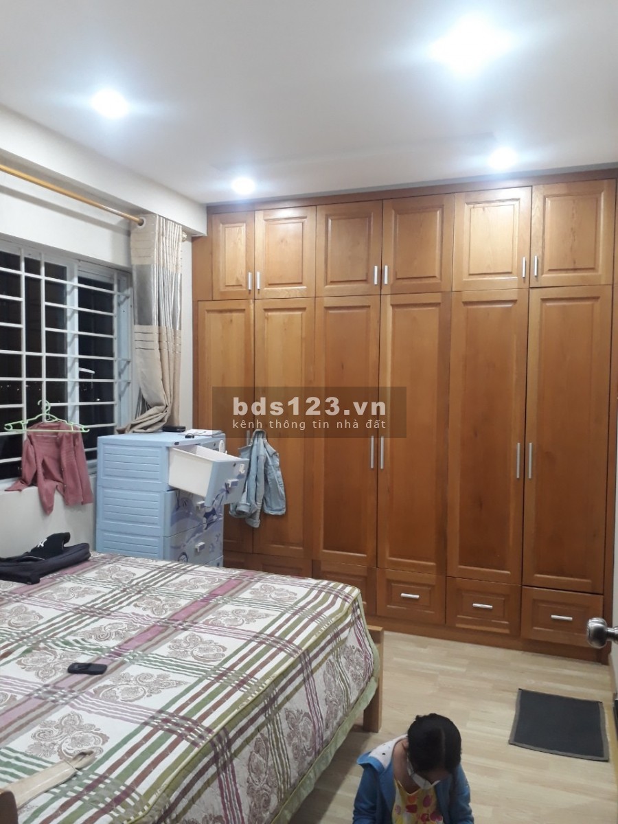 Bán gấp chung cư Sơn Kỳ view nhìn xuống đường DC8 lầu 7
