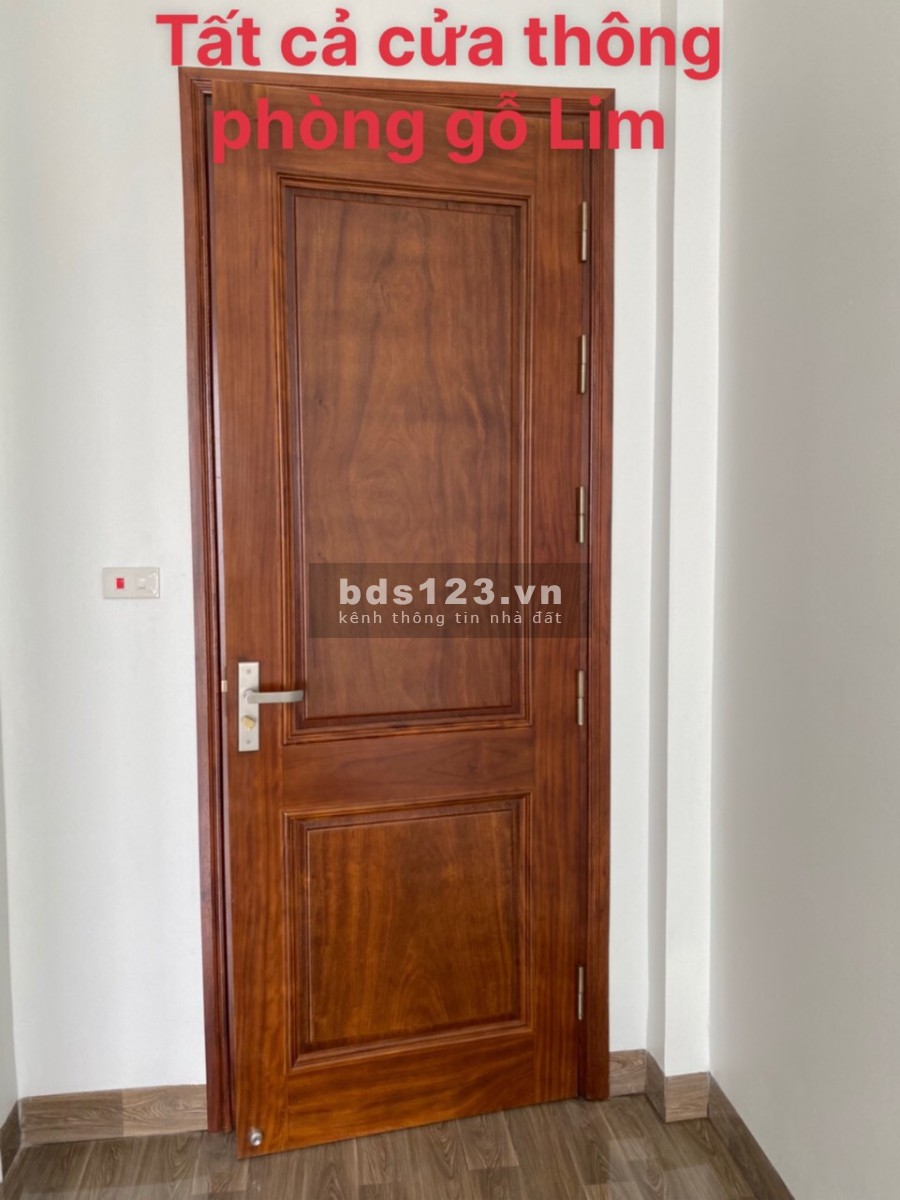 Bán nhà phố Nguyễn Hữu Cầu, ph Ngọc Châu, TP HD, 3 tầng, 137m2, sân vườn, chỉ 3.25 tỷ