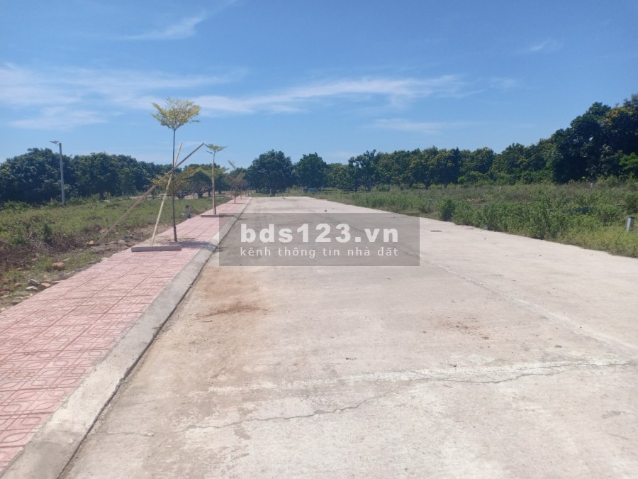Cơ hội đầu tư 2 mt trung tâm Cam Lâm, đường bê tông rộng 13m, chỉ 7.8 triệu/m2