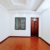 Bán nhà nguyên căn Vĩnh Hưng dt 35m2, 5 tầng, giá 2.75 tỷ, ô tô cửa an sinh đỉnh