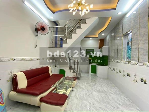 Bán nhà Hẻm 10m Phan Huy Ích, 2 tầng, dt 5x13(65m2), tiện kinh doanh, giá 5,8 tỷ