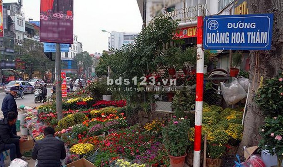 Bán nhà mặt phố Hoàng Hoa Thám, Quận Tây Hồ, Hà Nội.