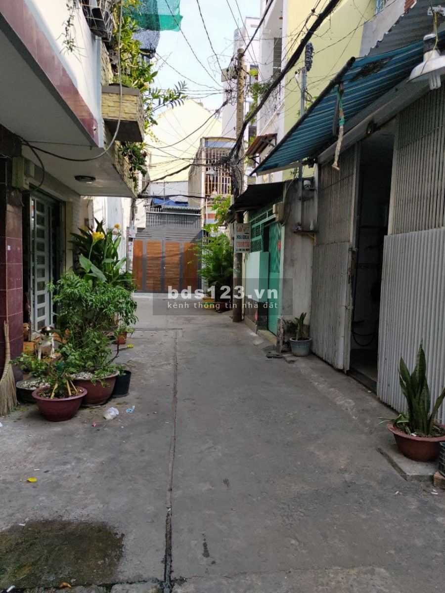 Nhà đẹp khu Bàu Cát, Quận Tân Bình, diện tích 43m2, 3 tầng đúc, giá chỉ 4.1 tỷ