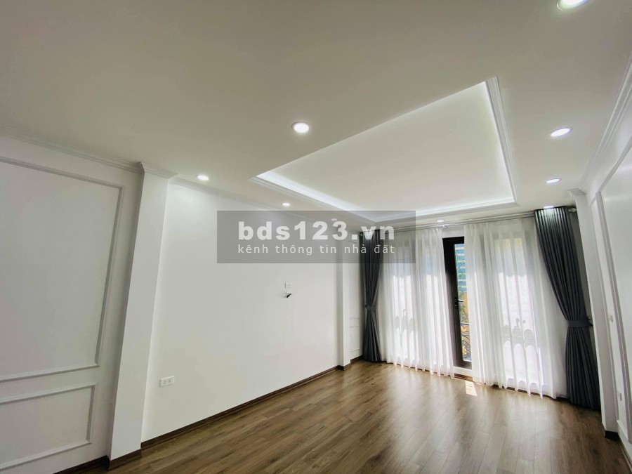 Bán nhà Trường Chính, khu dân cư an ninh yên tĩnh, liên hệ: 092.234.6363