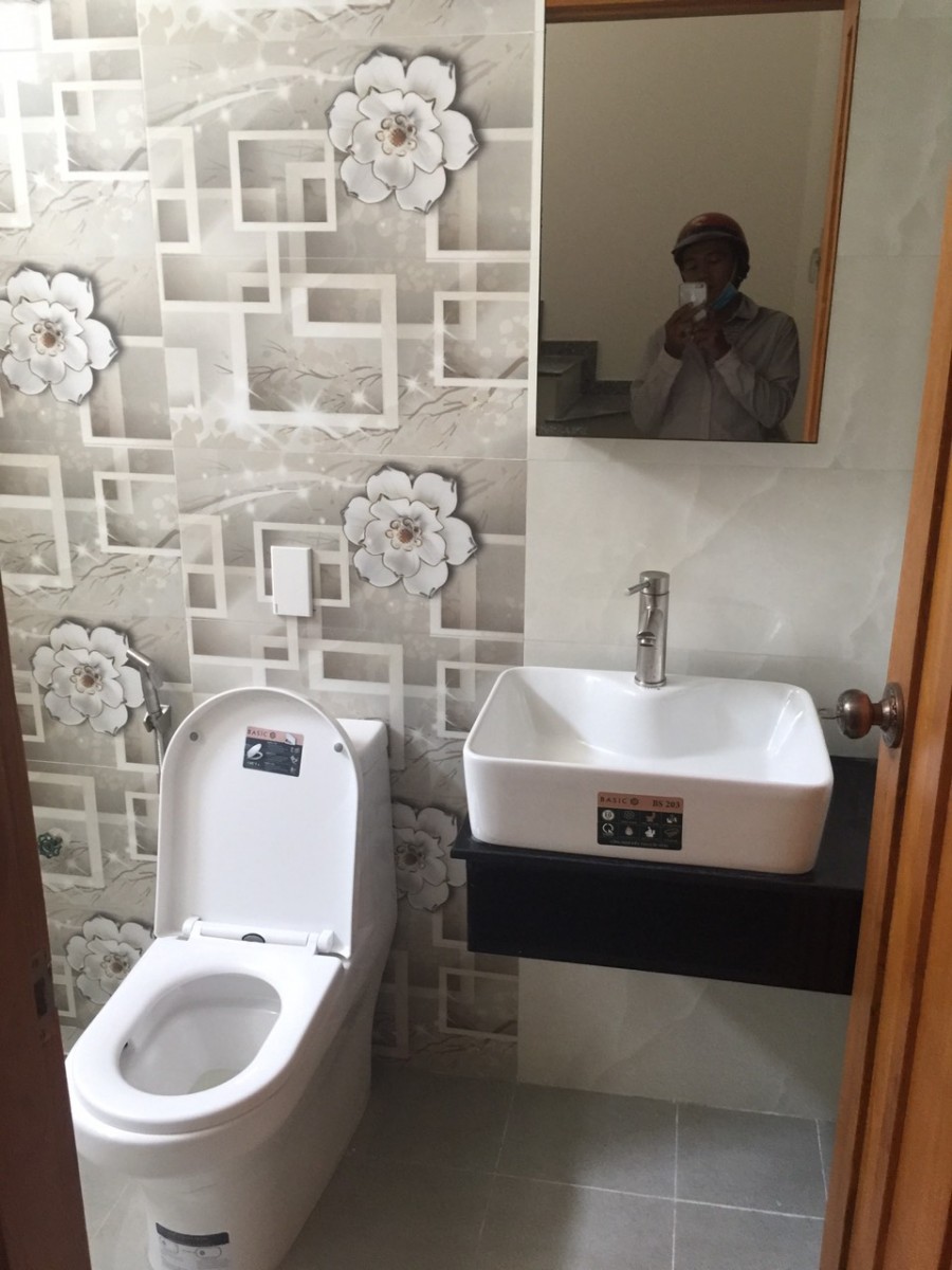 Nhà bán mặt tiền đường Lê Trọng Tấn quận Tân Phú 4x19m 1 lầu chỉ 13.7 tỷ