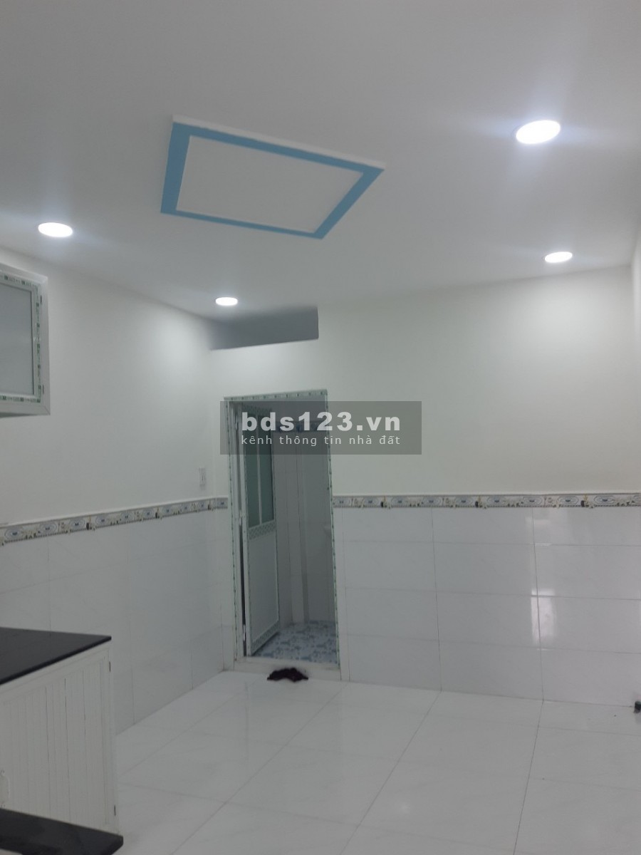 Bán gấp nhà 1 lầu, Đường 13, Linh Chiểu, Quận Thủ Đức. giá bán 3 tỷ 250tr