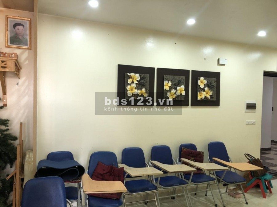 Bán căn hộ tầng trung tòa Trung Rice City 67m2 2PN Full nội thất,chỉ việc tới ở, công năng tiện lợi