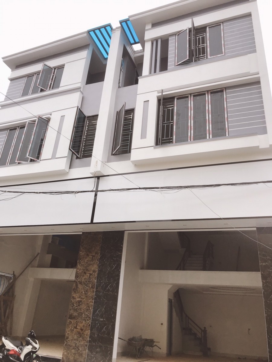 Nhà mới xây đẹp khu đô thị dệt đúc 3.5 tầng, hướng Đông Bắc giá 2.7 tỷ