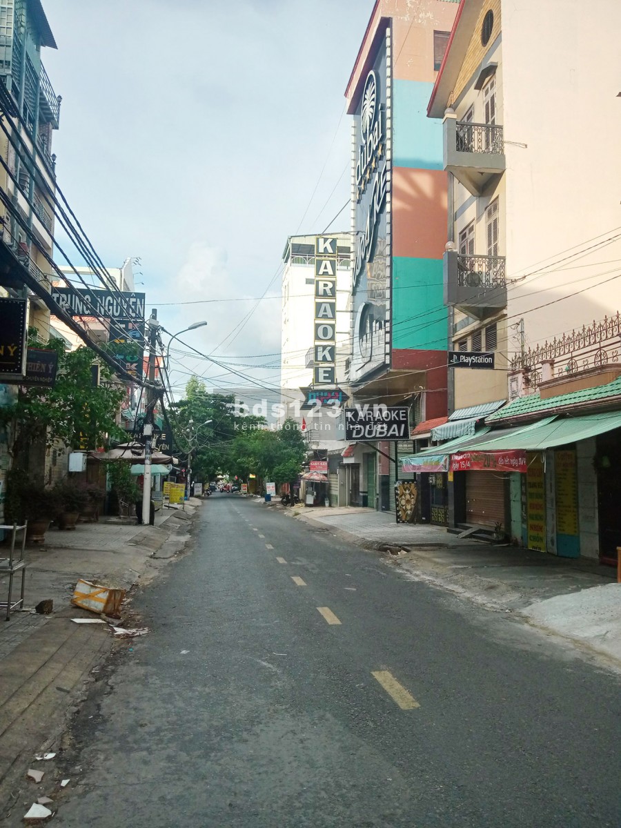 Bán nhà Mặt Tiền đường số 4, phường 7, Gò Vấp, 5 Tầng BTCT.