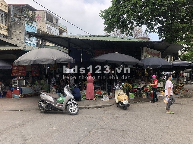 Bán nhà đẹp nhất phố Lê Thanh Nghị 168m2, Lô góc 3 mặt thoáng, Đầu tư dòng tiền.