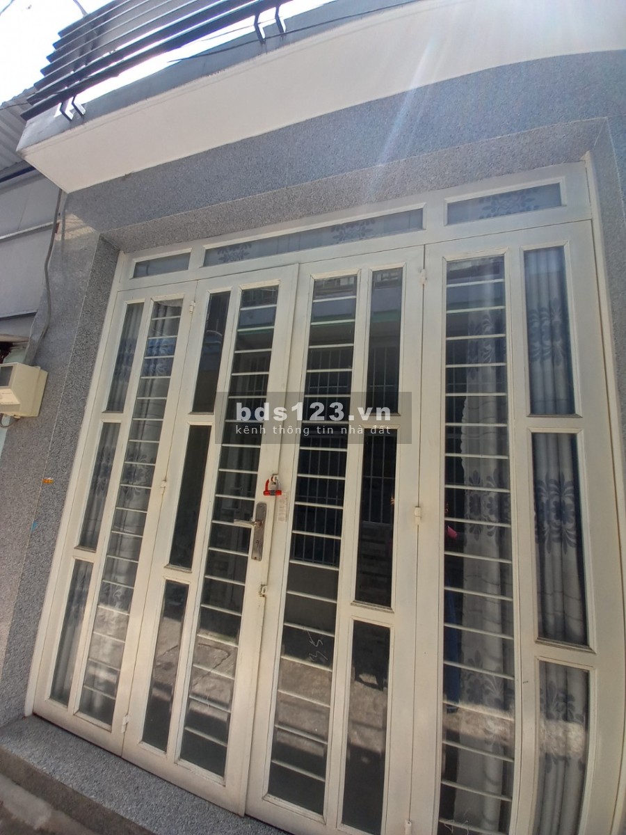 Bán nhà nguyên căn Quận Gò Vấp dưới 3 tỷ đường Bùi Quang Là phường 12