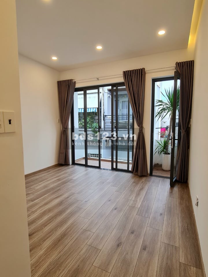 Âu Cơ Tân Bình dt 78m2, ô tô đỗ cửa, giá 6.69 tỷ nhà mới ở ngay, không có căn thứ 2
