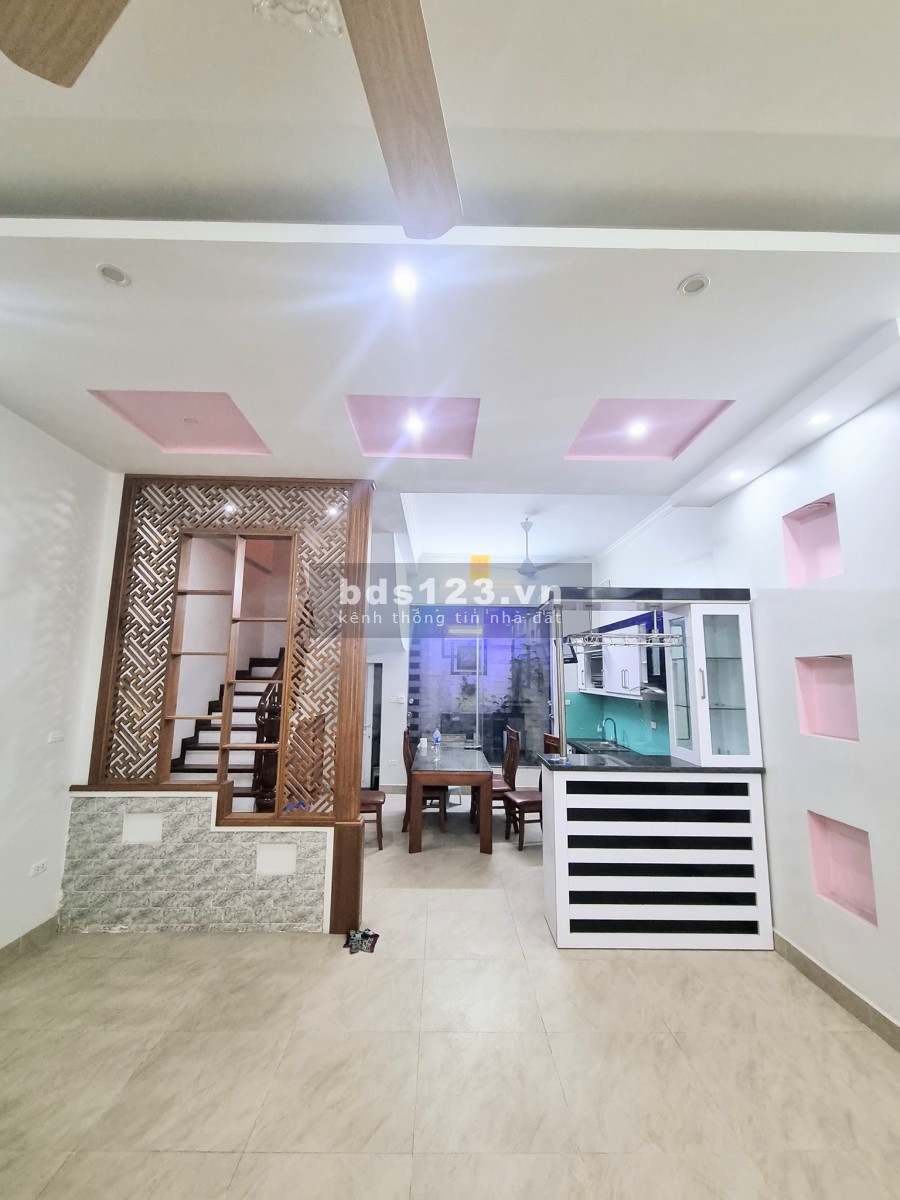 Ở Sướng Nhà An Dương Vương diện tích 76m2 đúc 4 tầng giá 5.2 tỷ