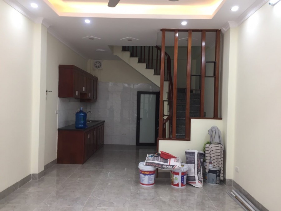 Bán nhà Cầu Diễn 5 tầng, giá 2.7 tỷ, cực đẹp không thể bỏ quá