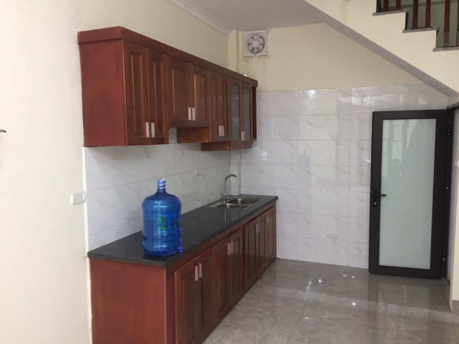 Bán nhà Cầu Diễn 5 tầng, giá 2.7 tỷ, cực đẹp không thể bỏ quá