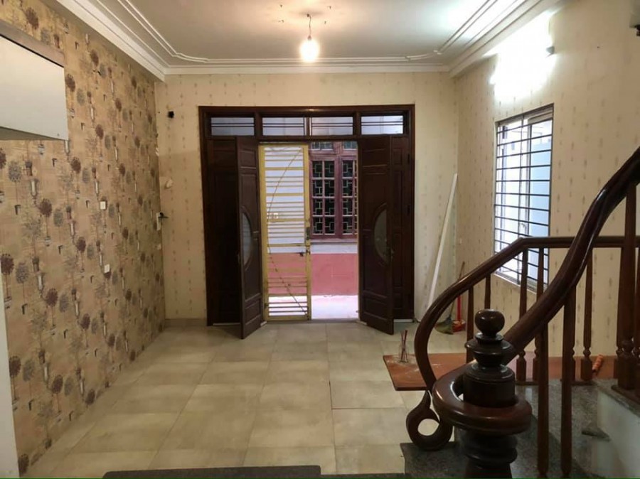 Cần Bán Nhà Từ Liêm. Chỉ 3.28 tỷ, 5 Tầng, MT 4m. Ô tô đỗ