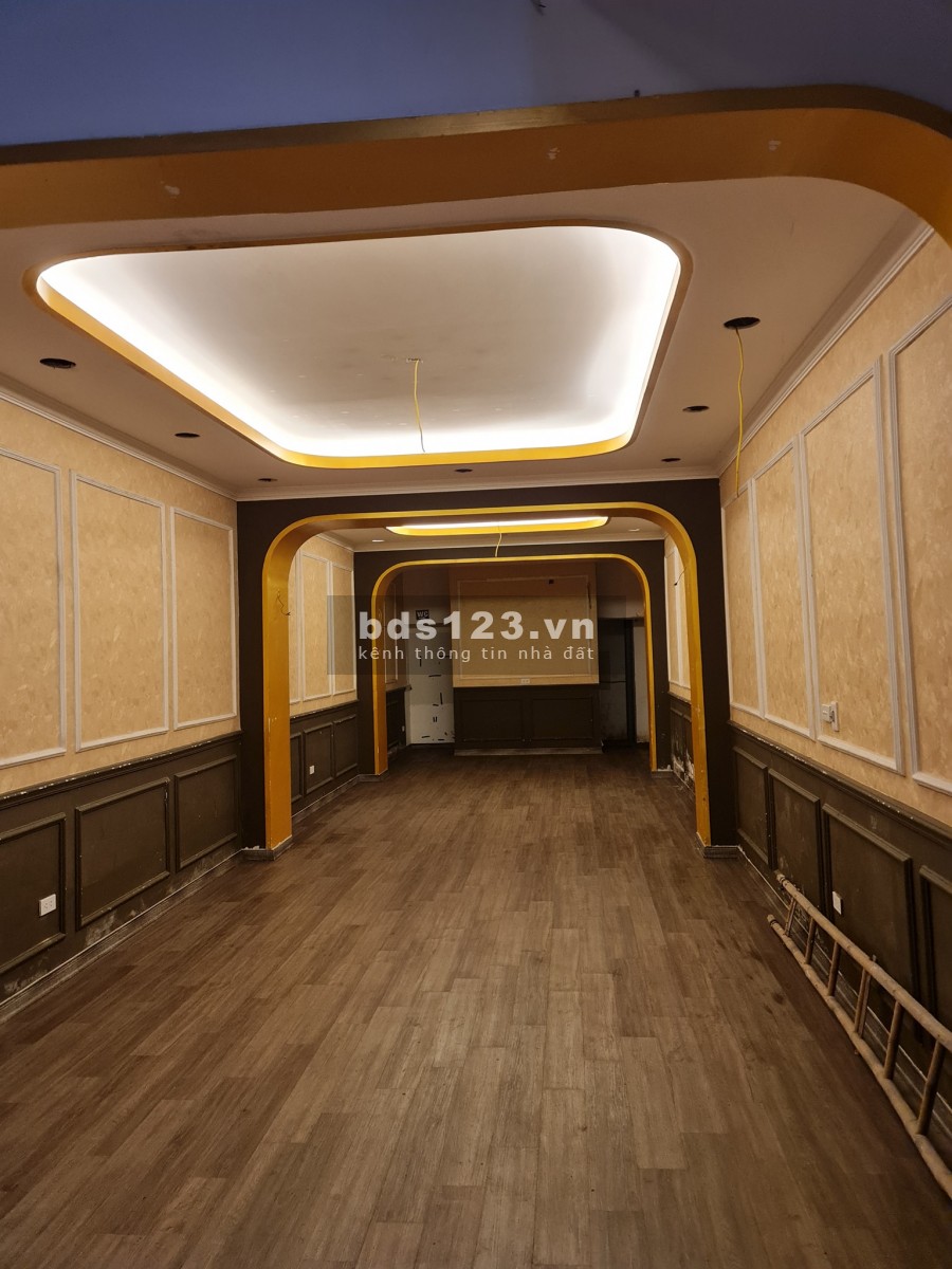 Cần bán siêu phẩm mặt phố Quận Ba Đình, dt 105m2, 6 tầng thang máy, kinh doanh siêu đỉnh
