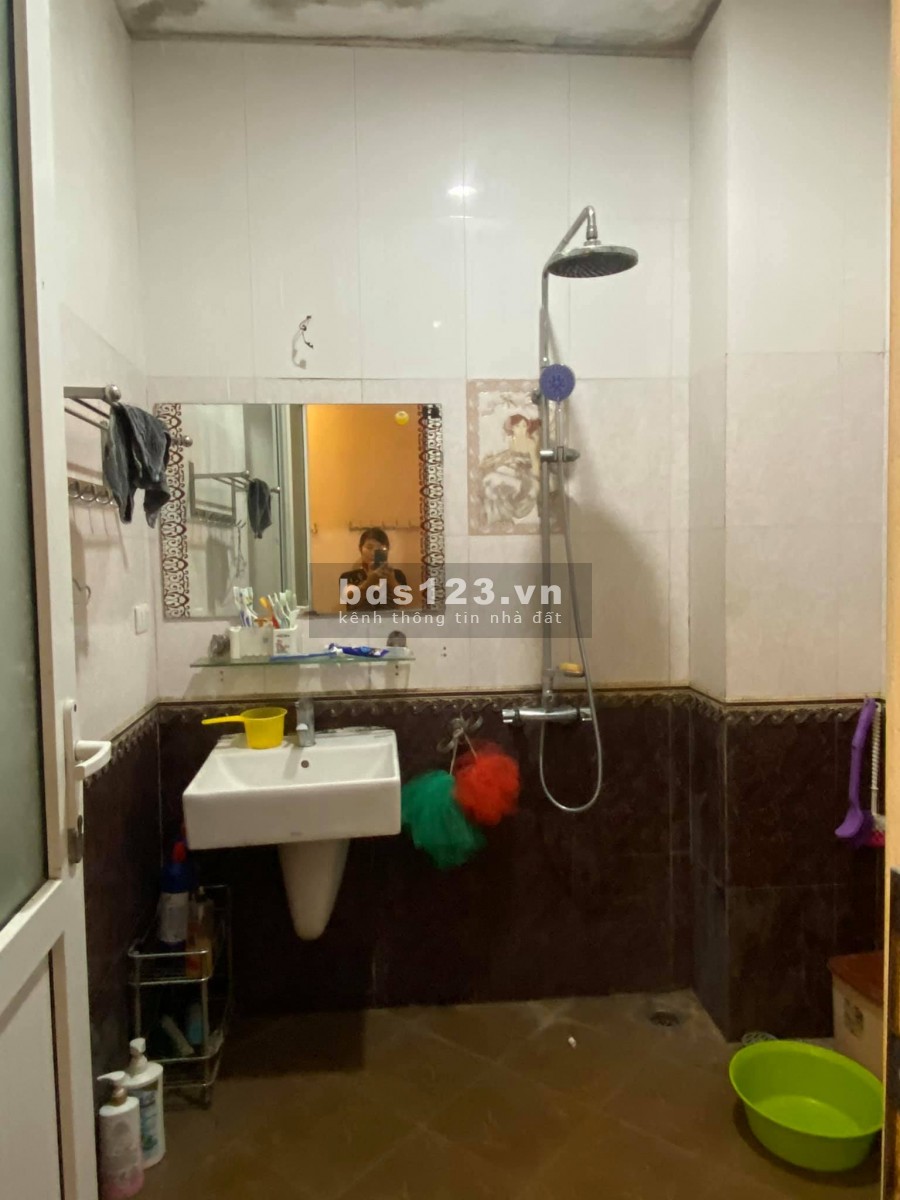 Bán nhà Lãng Yên, Hai Bà Trưng, Oto đỗ trước cửa, vỉa hè 2 bên rộng 40m, 6 tầng, giá 6,2 tỷ