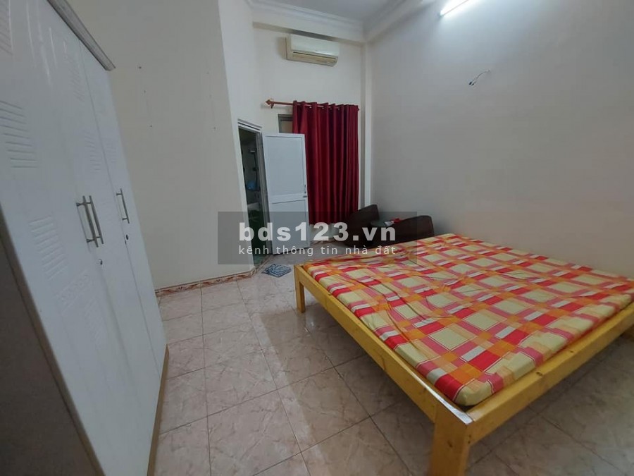 Bán Nhà Phố Quận Gò Vấp Mặt Tiền Trương Đăng Quế. DT: 72m2. LH: 0932155399.