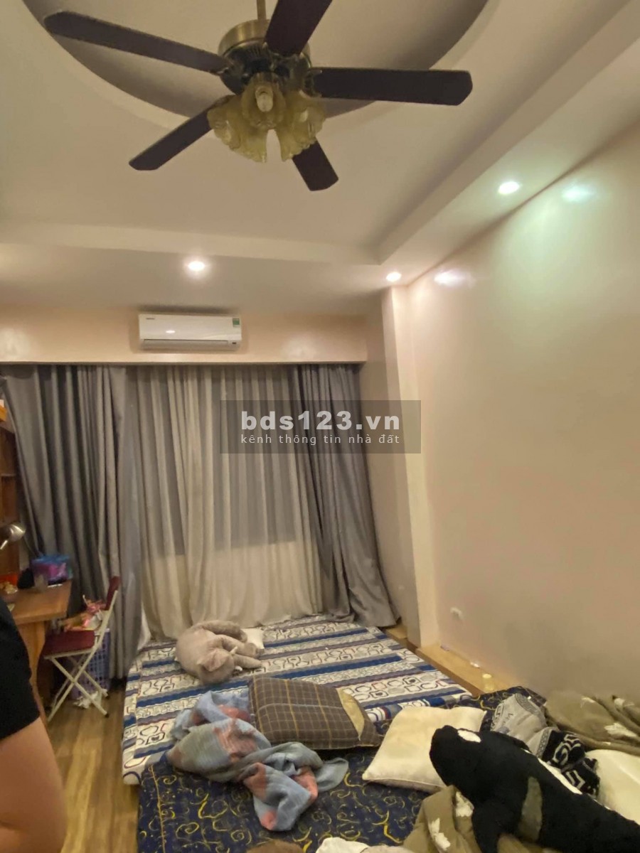 Bán nhà Lãng Yên, Hai Bà Trưng, Oto đỗ trước cửa, vỉa hè 2 bên rộng 40m, 6 tầng, giá 6,2 tỷ