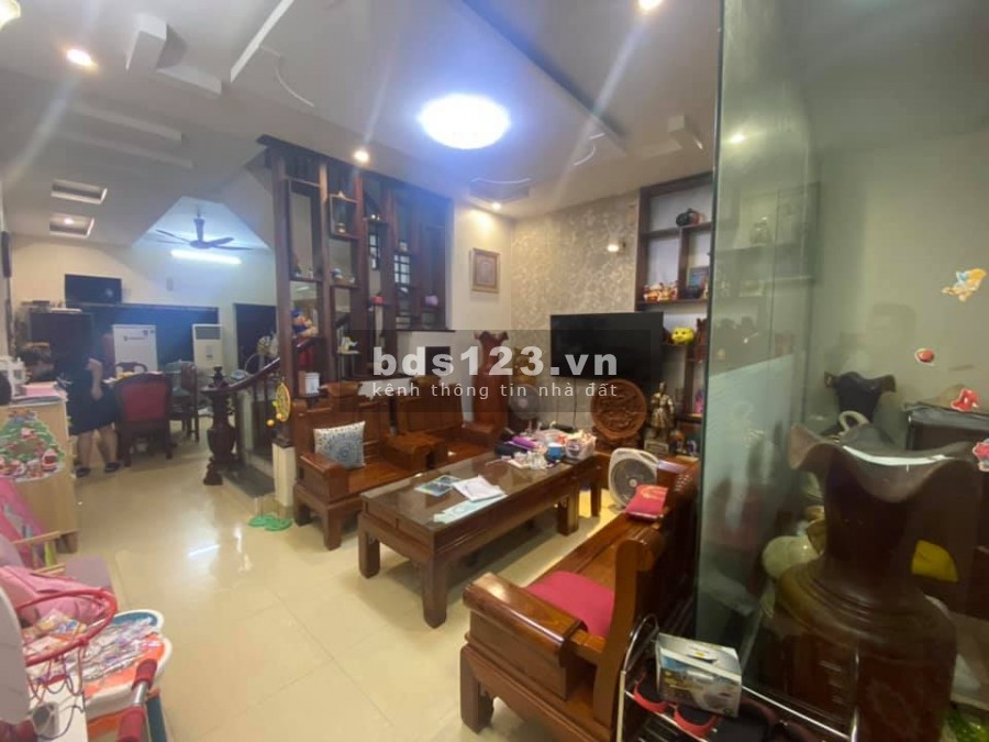 Nhà liền kề Văn Phú, Hà Đông, vỉa hè, kinh doanh, gara ô tô, dt 85m2, 4 tầng, giá 8.75 tỷ