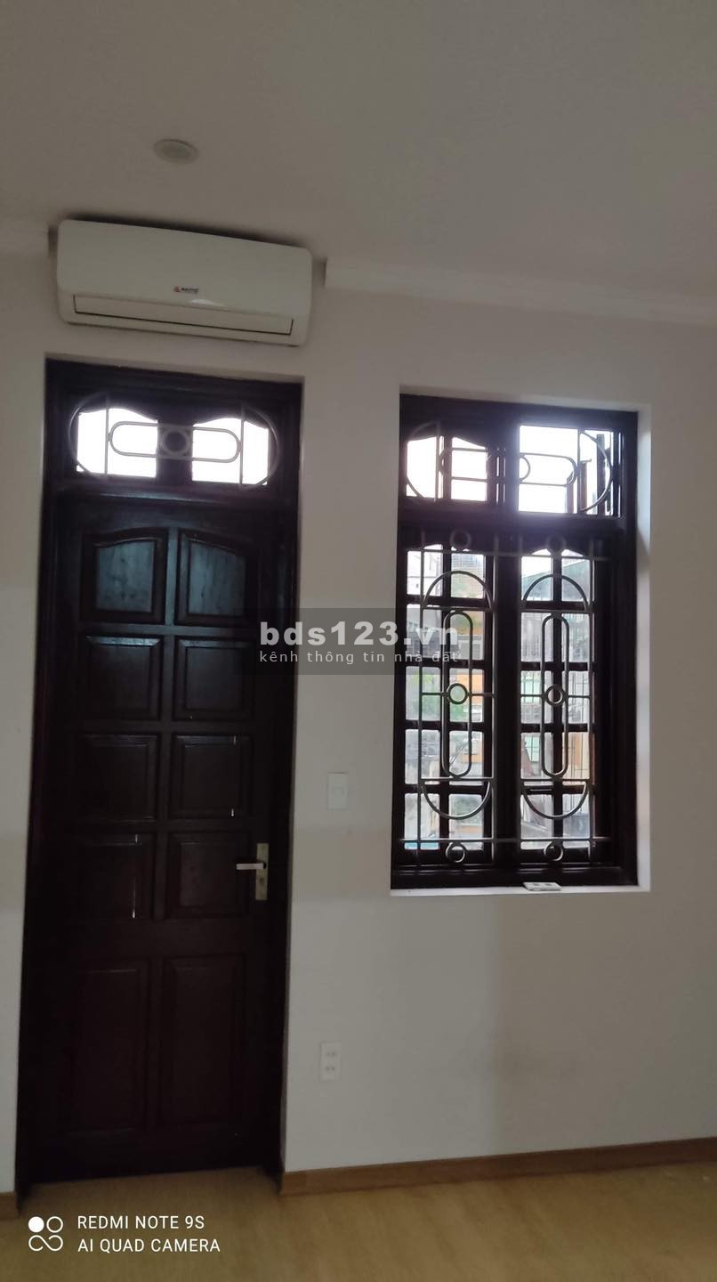 Nhà ngõ 120 Trần Bình, ô tô đỗ cửa, tiện KD , DT 45m2 - 4 tầng - MT 4m - Giá 7.8 tỷ