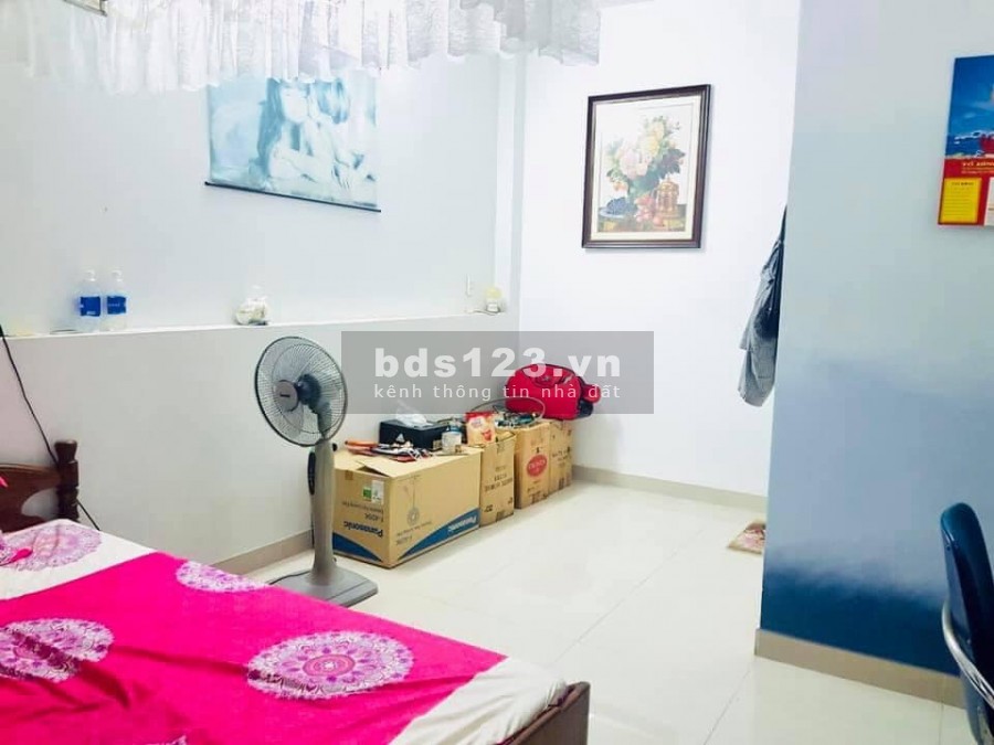 Bán nhà 50m2 hẻm xe hơi 7m Cách Mạng Tháng Tám Phường 13 Quận 10, 2 tầng đúc