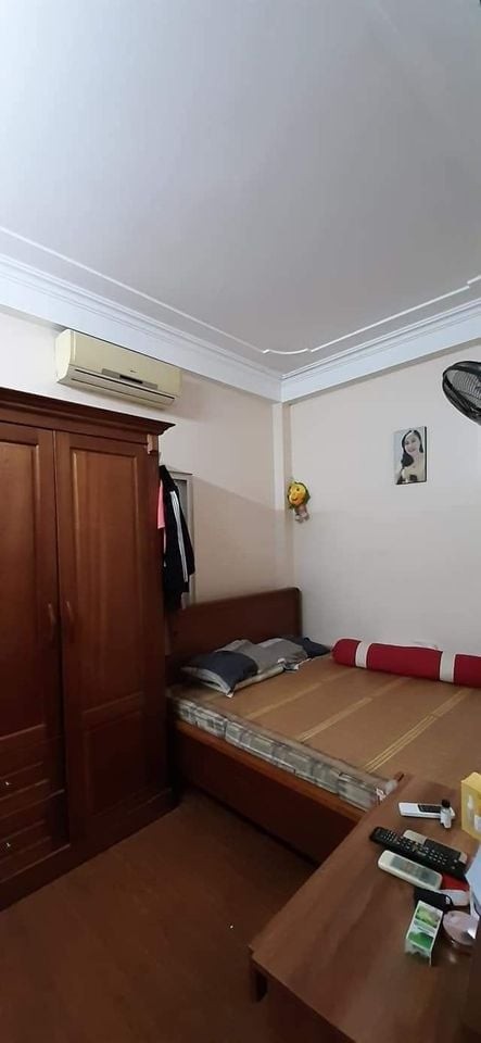Bán nhà nguyên căn Cổ Nhuế, lo góc 2 mặt tiền, diện tích 30m2 giá 2.9 tỷ