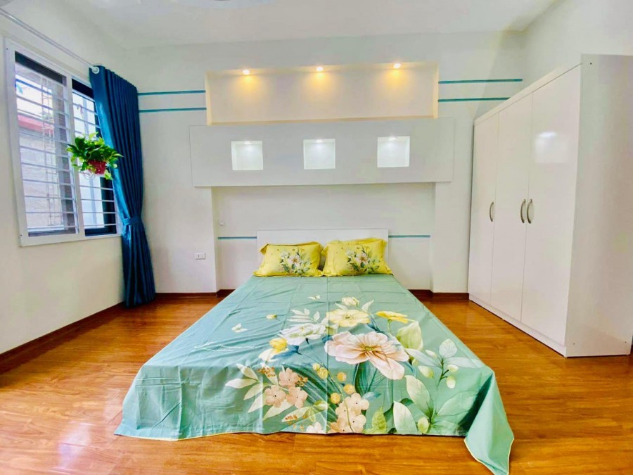 Bán Nhà Đường Láng – Đống Đa 60m2x5T, chỉ 7 tỷ kinh doanh siêu lợi nhuận.
