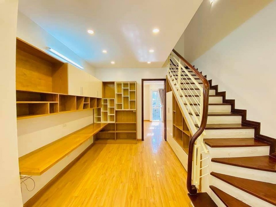 Bán gấp nhà Mậu Lương 62m x 3 tầng có sân riêng gần ô tô giá chỉ nhỉnh 3 tỷ