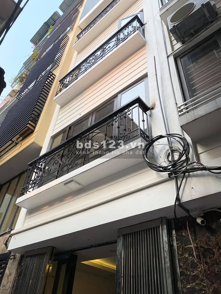 Siêu phẩm nhà đẹp Tây Hồ, tặng 99% nội thất, đến ở ngay, với 3.3 tỷ