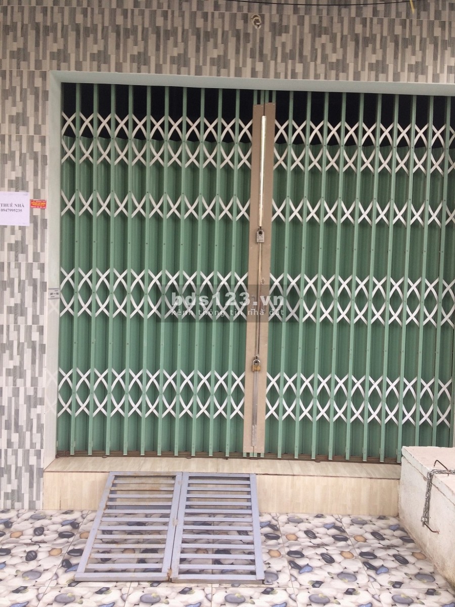 Về quê bán nhà mặt tiền kinh doanh đường nhựa, giá bán 1.62 tỷ