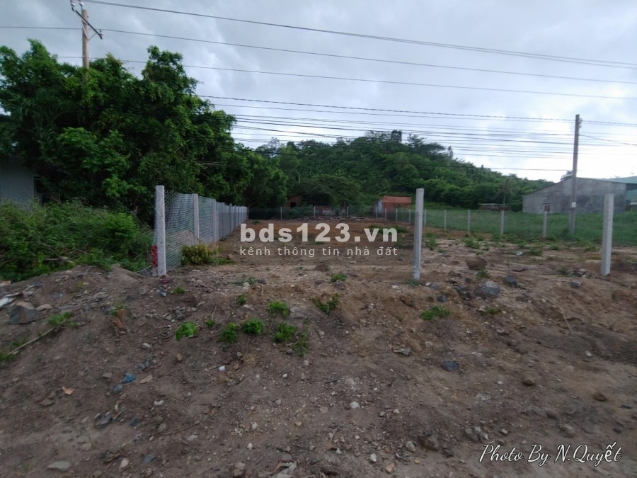 Sang 652m2 đất 2 mặt tiền trước sau đường Bà Rịa, Châu Pha, vuông vức