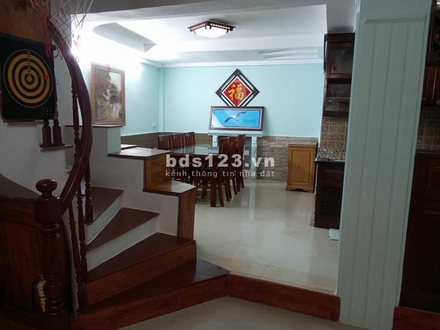 Bán nhà Trương Định nhà đẹp tặng full nội thất xịn, giá 4.05 tỷ, lh 0981663442