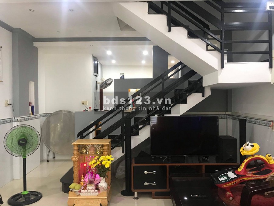 Bán nhà Mới! 3 tầng HXH Nguyễn Văn Công, P.3, GV, dt 49m2 giá 4,75 tỷ TL
