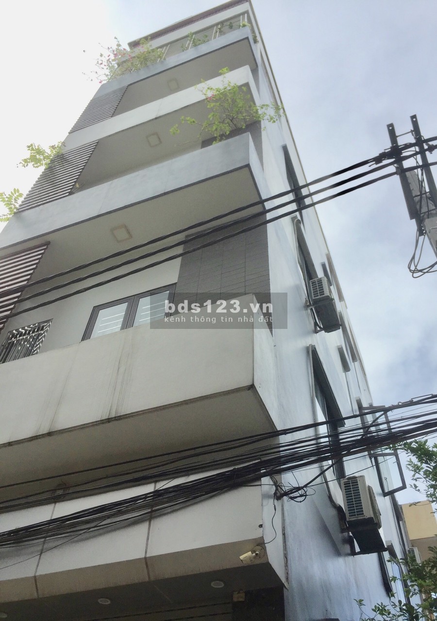 Bán Nhà Lạc Trung. Hàng hiếm. Có 1-0-2, lô góc, ngõ ô tô đỗ cửa, 48mx5T, 4,5 tỷ